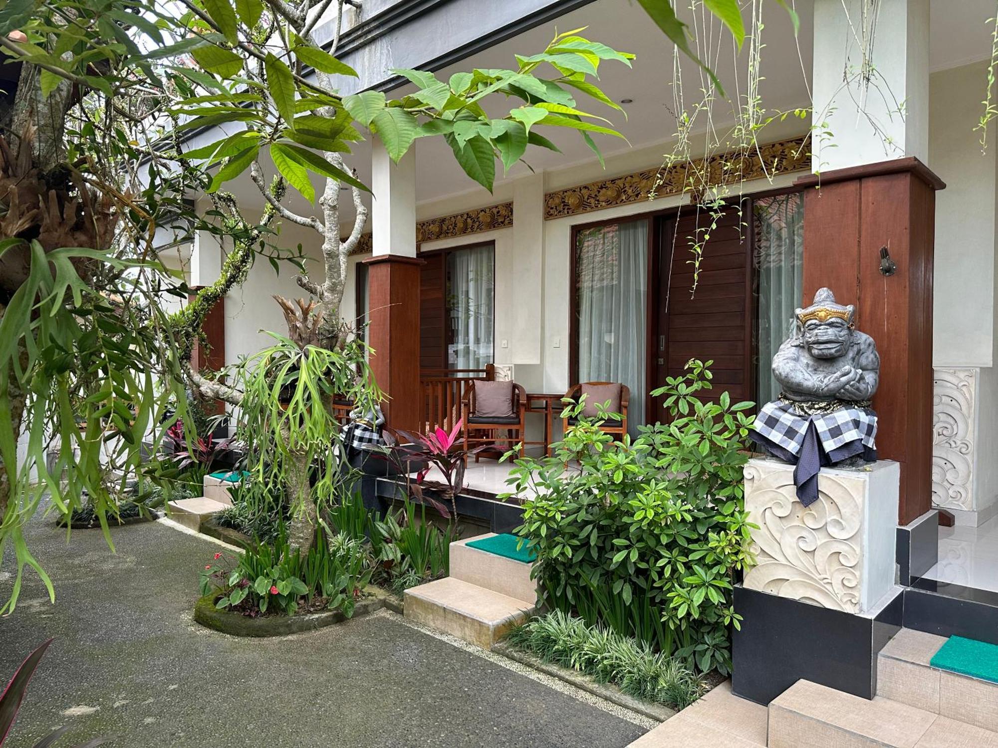 Brata Cottage Ubud ภายนอก รูปภาพ