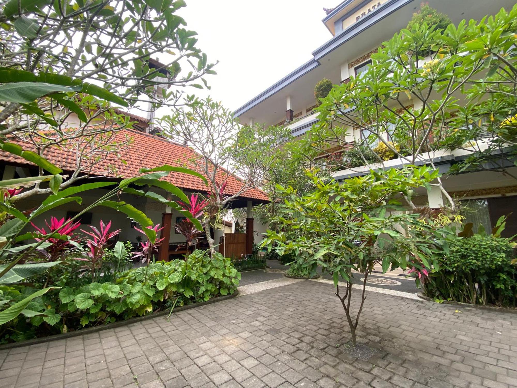 Brata Cottage Ubud ภายนอก รูปภาพ